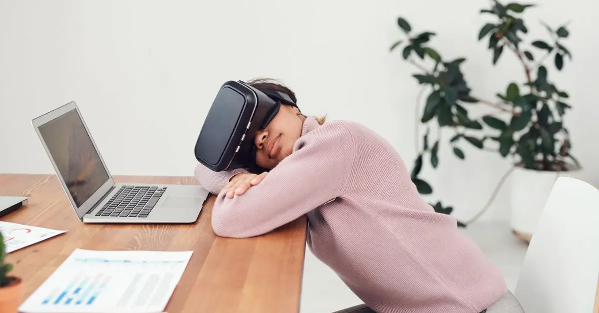 Quel casque de réalité virtuelle choisir pour débuter